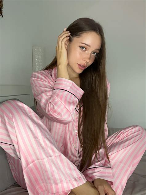 kate kuray twitter|new video is now available on OF and Fansly .